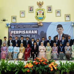 FOTO ANGKATAN PERKELAS